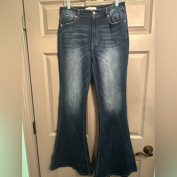 KanCan Flare Jeans - Picture 1 of 3